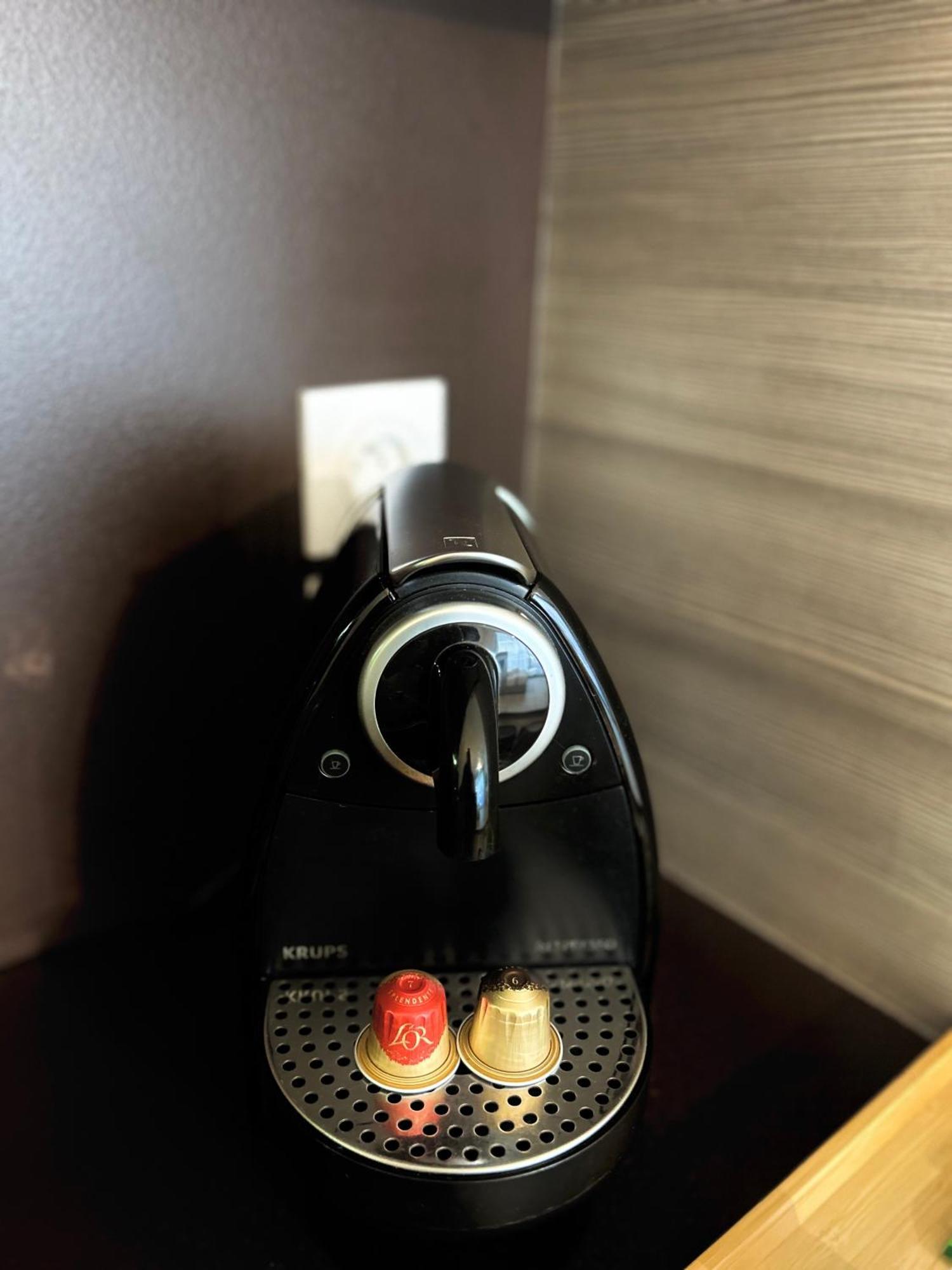 Studio Neuf - Portes De Monaco - Confort - Wifi - Clim エクステリア 写真