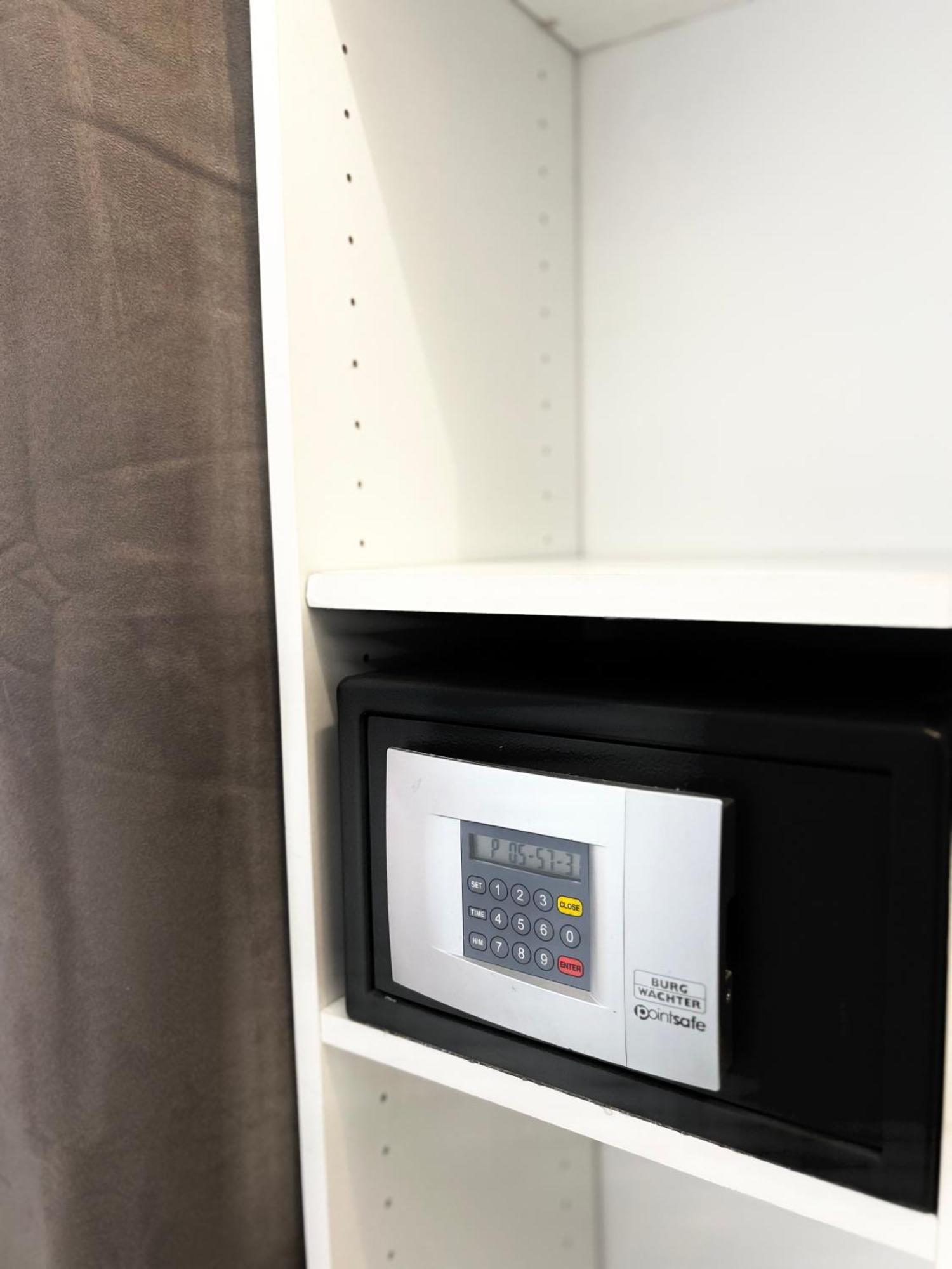 Studio Neuf - Portes De Monaco - Confort - Wifi - Clim エクステリア 写真