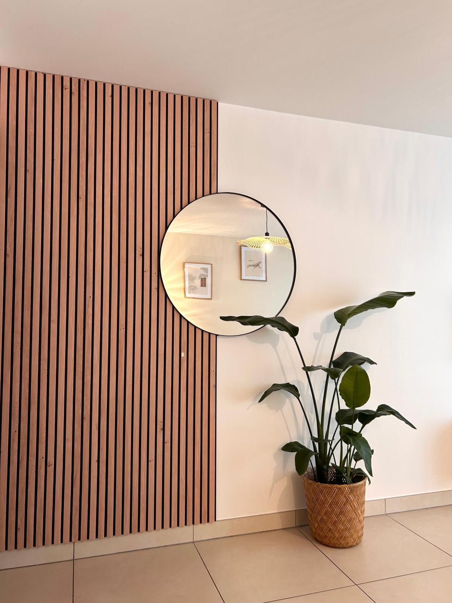 Studio Neuf - Portes De Monaco - Confort - Wifi - Clim エクステリア 写真